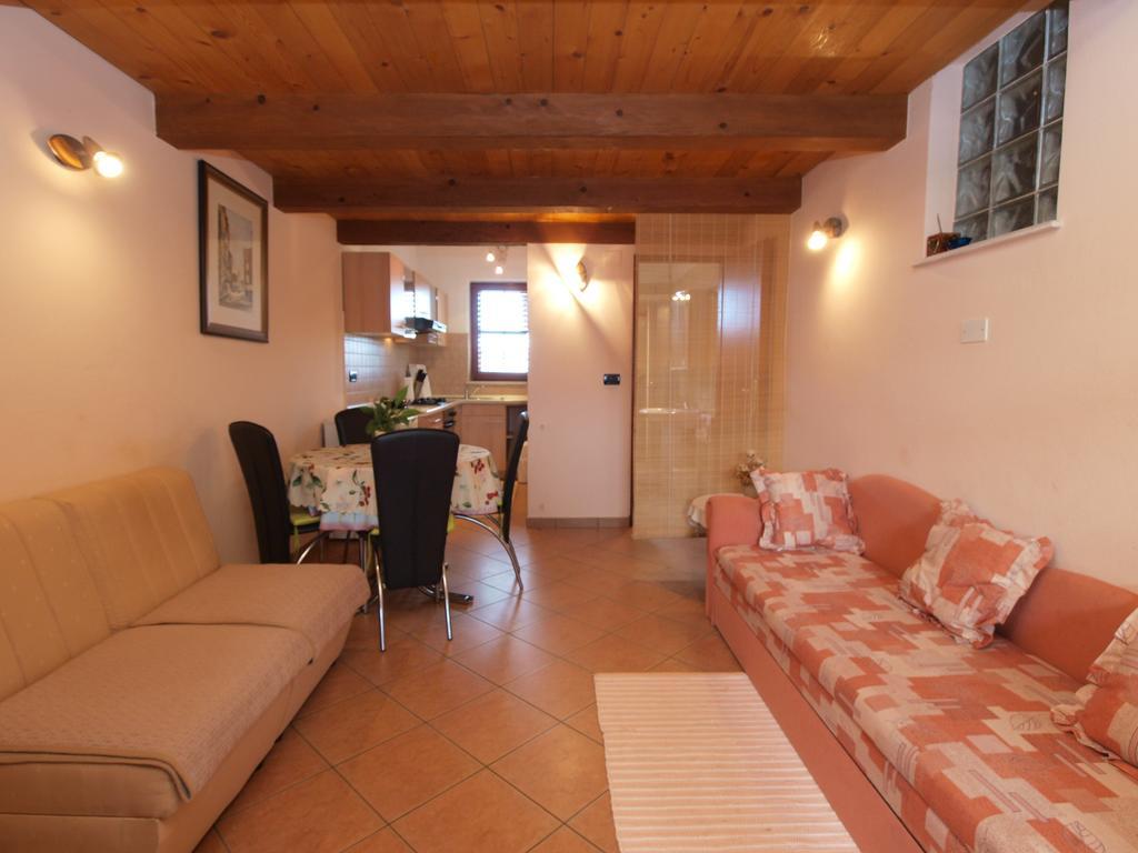 Apartments Voltica 1049 Rovinj Exterior foto