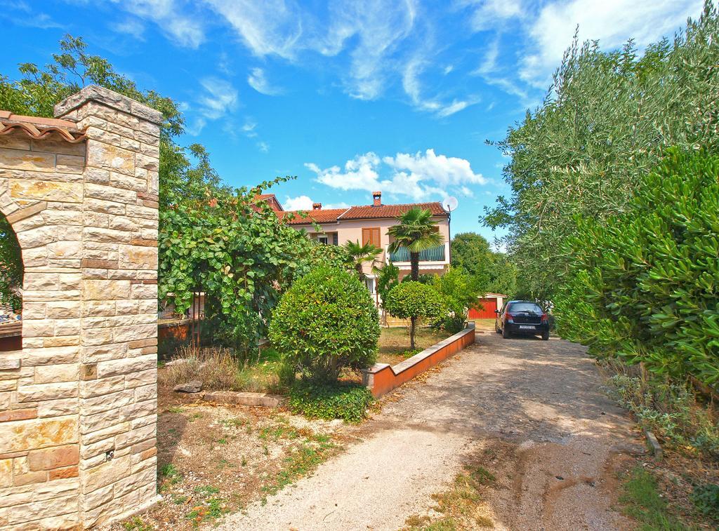 Apartments Voltica 1049 Rovinj Exterior foto