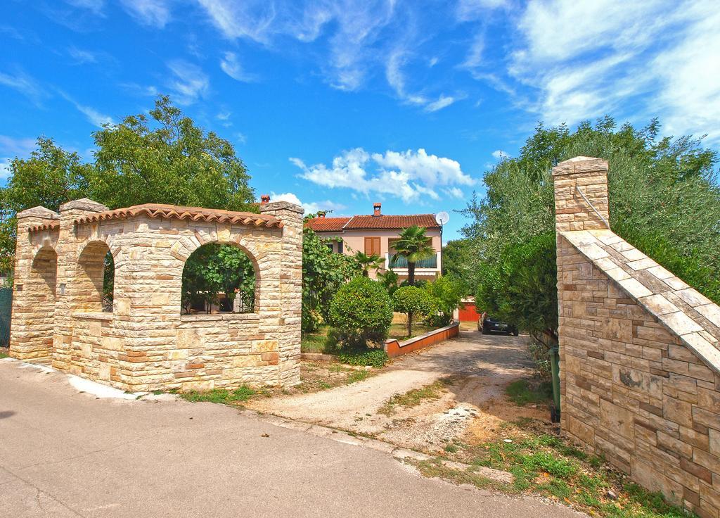 Apartments Voltica 1049 Rovinj Exterior foto